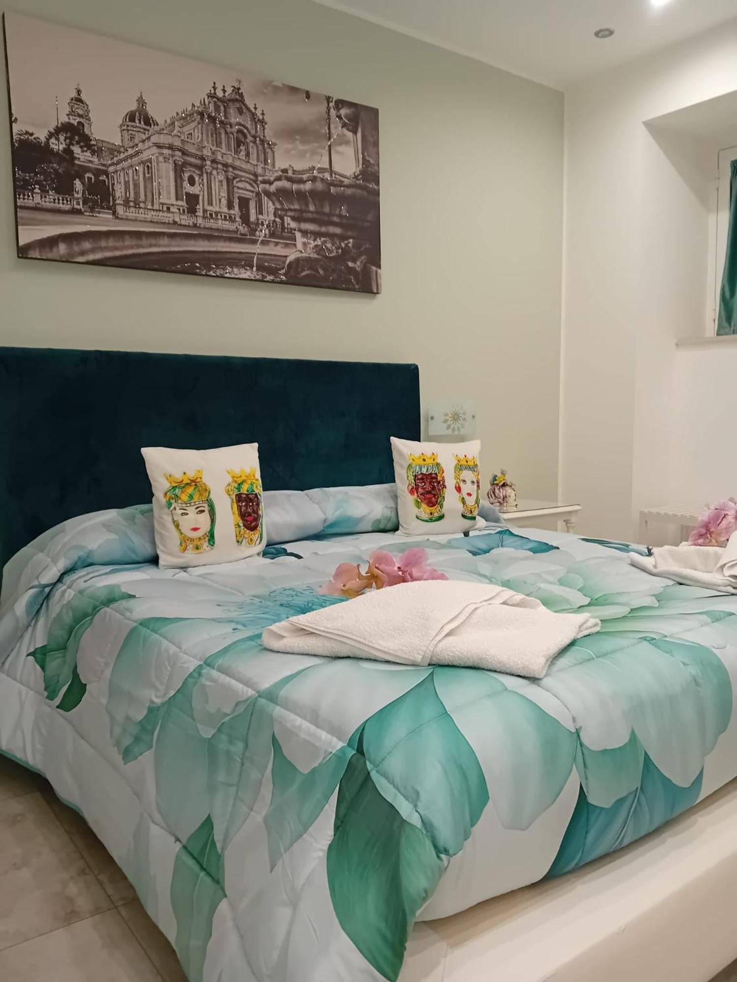 Bed and Breakfast Al Punto Giusto Катанія Екстер'єр фото