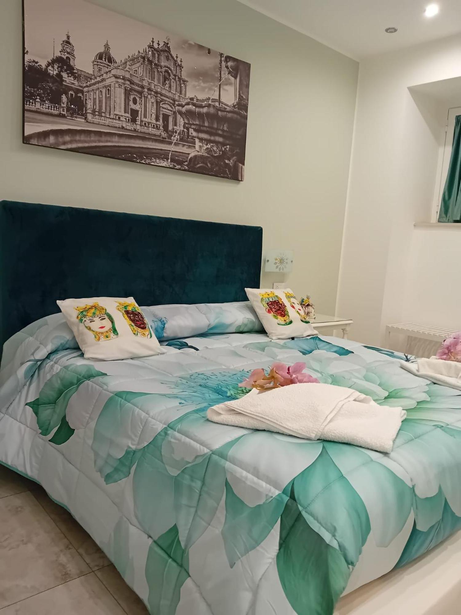 Bed and Breakfast Al Punto Giusto Катанія Екстер'єр фото